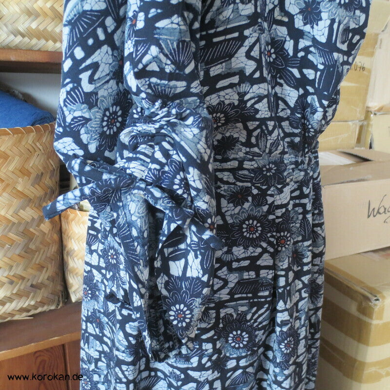 Zero Waste Kleid Bingata Batik Chirimen Crepe Seide