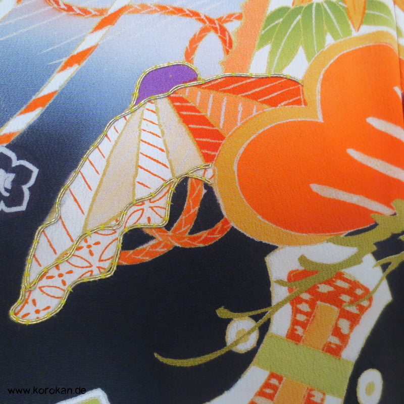 schwarzgrundiger Seiden Furisode Kimono - antik