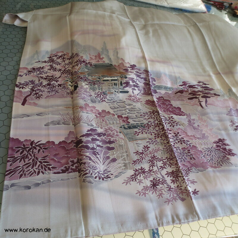 Tsukesage Kimono hellgrau, Gartenlandschaft mit Haus