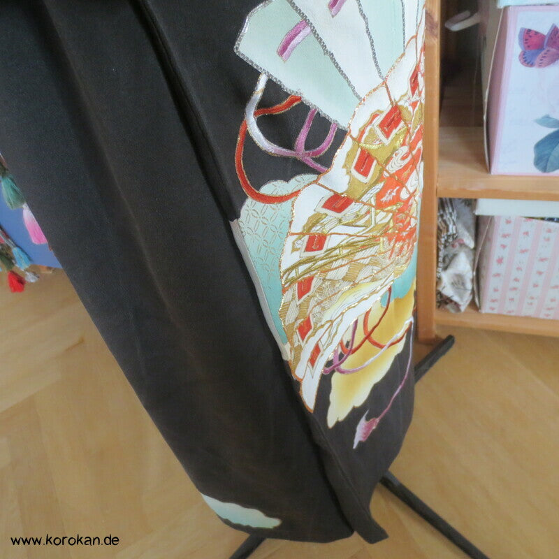 Upcycling Tomesode Kimono Rock mit angesetztem Brokat Obi Bund, Gr. M