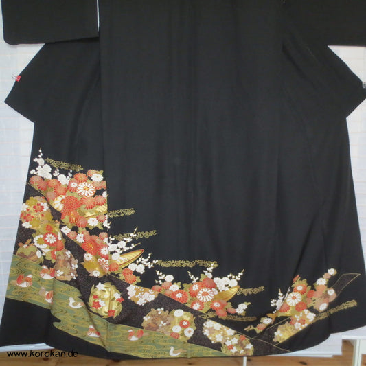 Mandarinenten und Chrysanthemen Tomesode Seiden Kimono