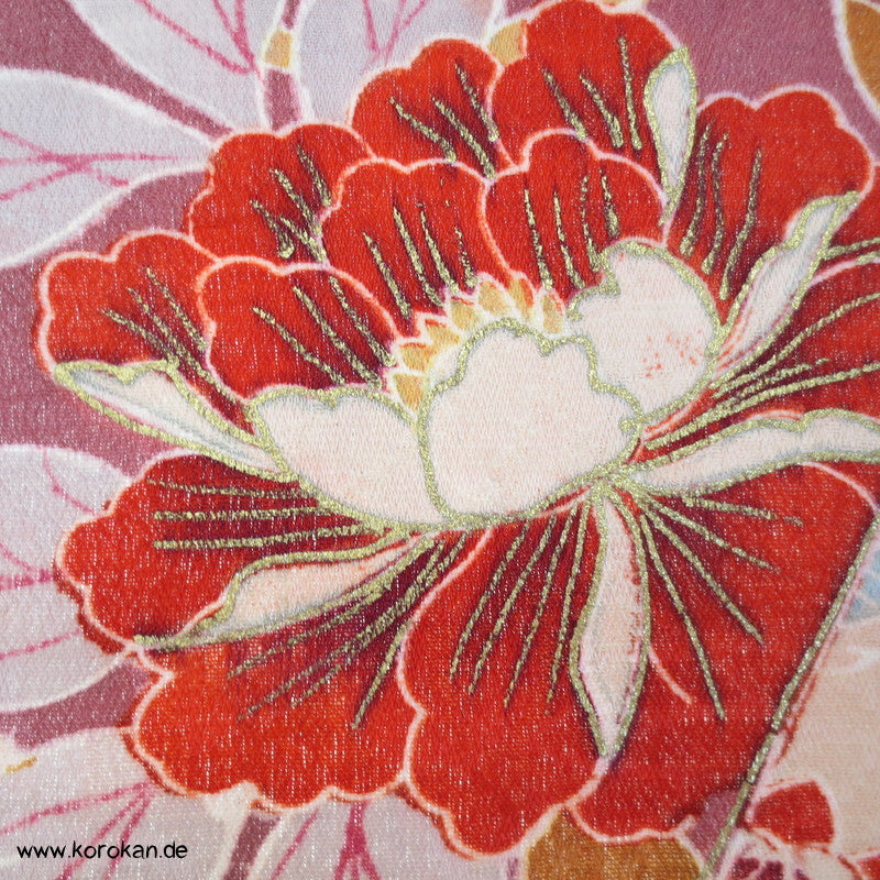 Kapuzen Hauskleid aus Homongi Kimono, Blüten auf azaleerosa