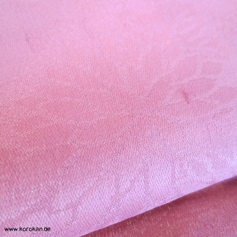 Kapuzen Hauskleid aus Homongi Kimono, Blüten auf azaleerosa