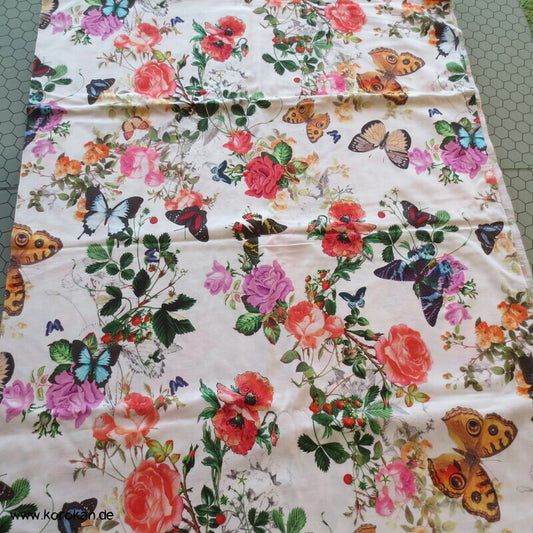 Baumwolljersey Juni, Rosen, Erdbeeren, Schmetterlinge, Mohn