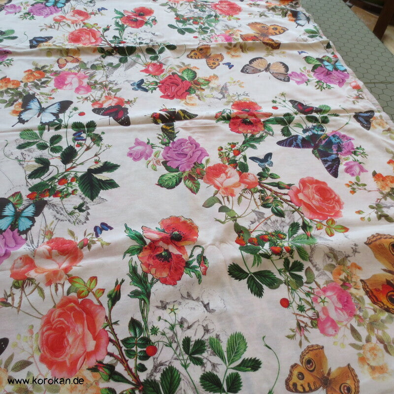 Baumwolljersey Juni, Rosen, Erdbeeren, Schmetterlinge, Mohn