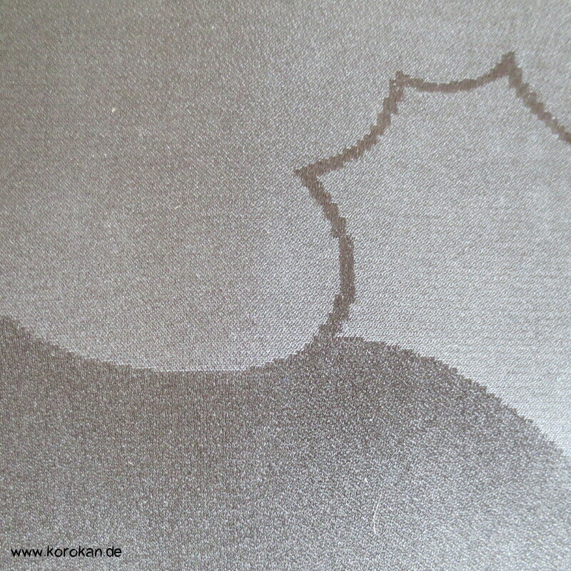 schwarzer Wolkenseidendamast für Kimono
