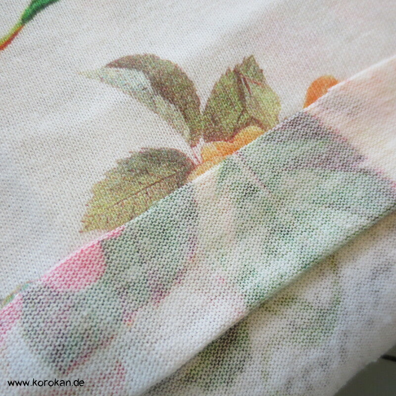 Baumwolljersey Juni, Rosen, Erdbeeren, Schmetterlinge, Mohn