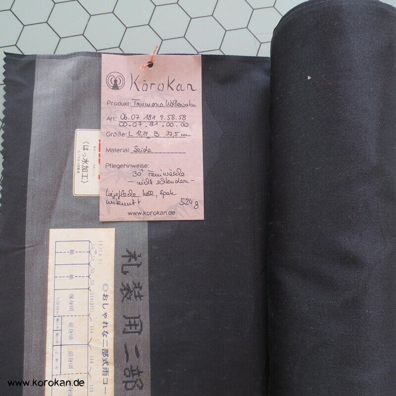 schwarzer Wolkenseidendamast für Kimono