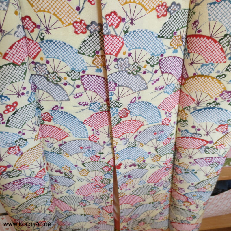 bunte Jigami Fächer Komon Kimono