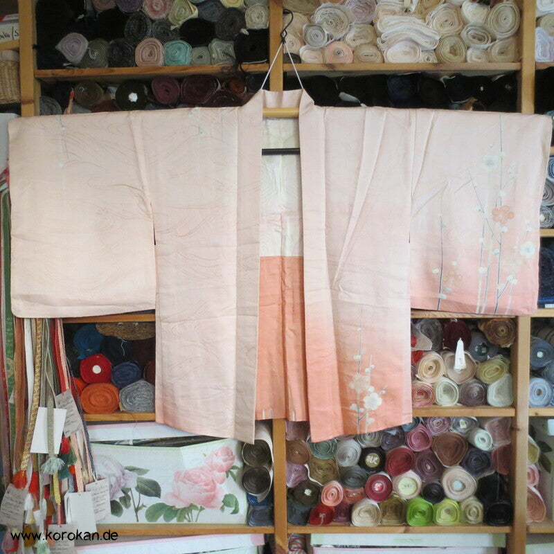 Sakura Blüten auf sakura rosa Seidendamast Haori Kimono Jacke