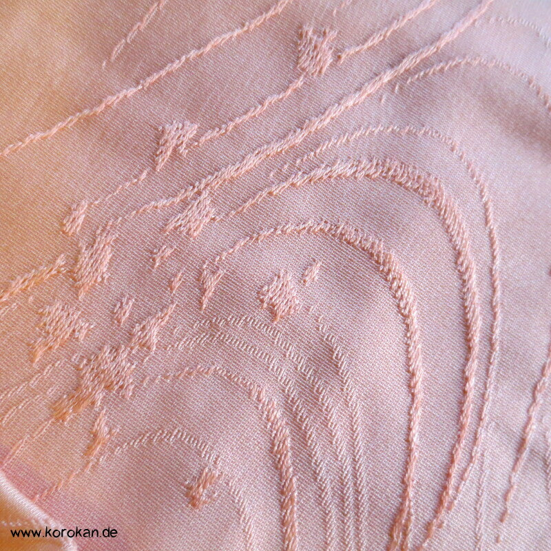 Sakura Blüten auf sakura rosa Seidendamast Haori Kimono Jacke