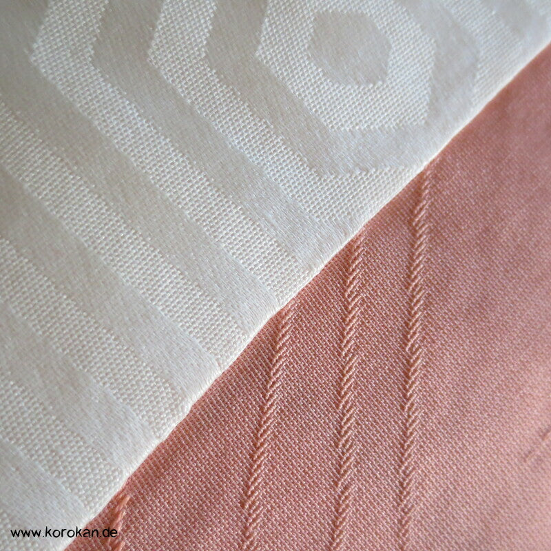 Sakura Blüten auf sakura rosa Seidendamast Haori Kimono Jacke