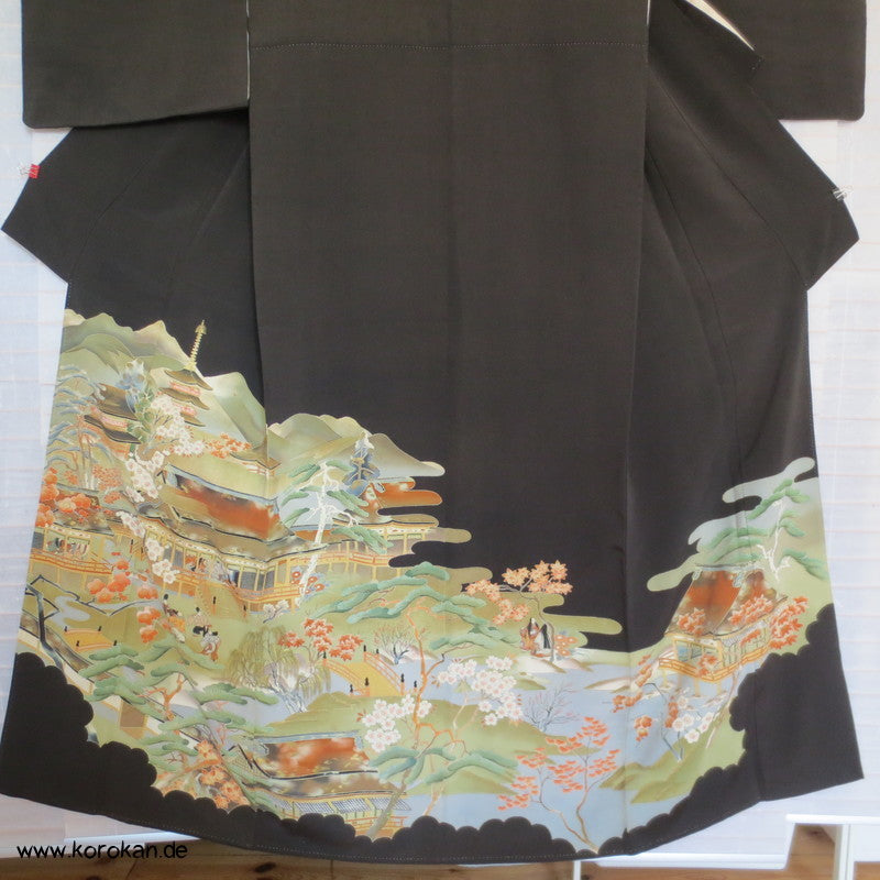Szene am Hof von Heian Tomesode Seiden Kimono