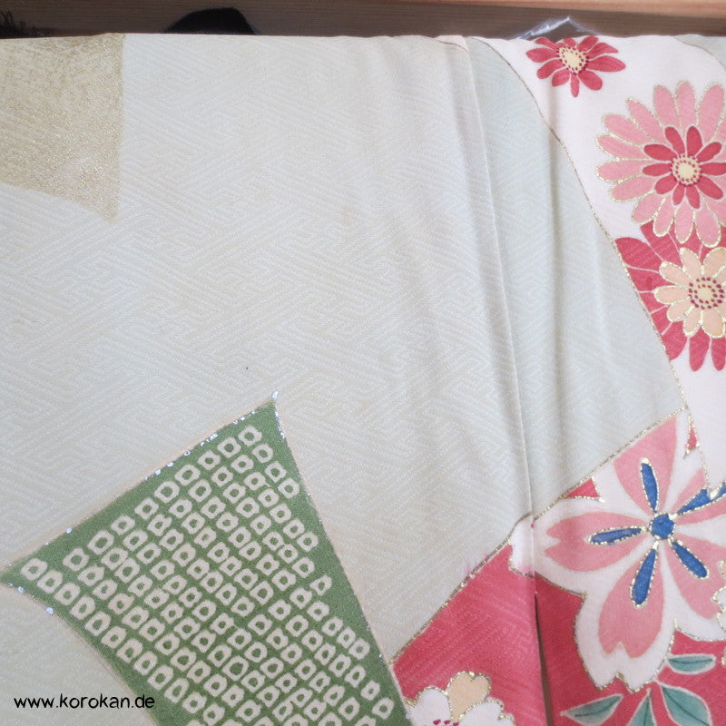 riesiges Noshi - Muster, Gold und Silber Furisode, prächtig