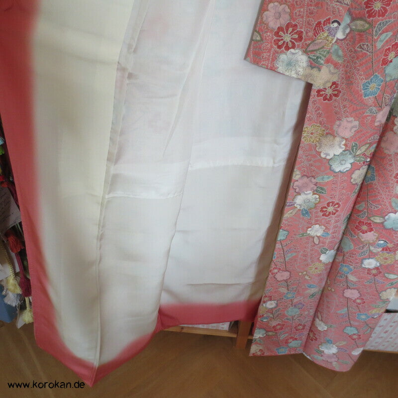 Tsujigahana Blumen und Mandarinenten Seidencrepe Komon Kimono