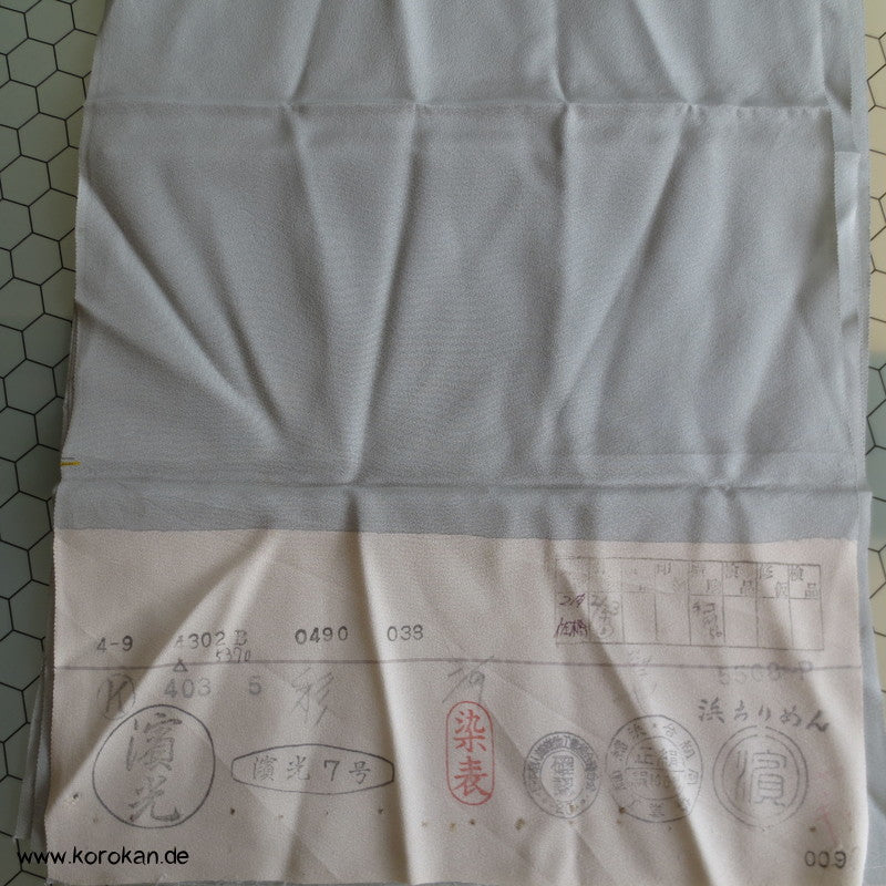 Blütenwirbel Araihari Furisode bahnenübergreifend
