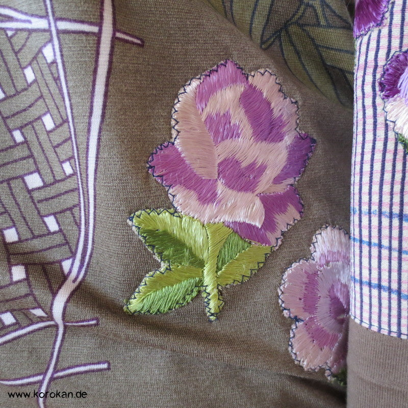 Blüten, Kanji, Stickerei, Seide, Viscose, Baumwolljersey Zero Waste langarm Bluse