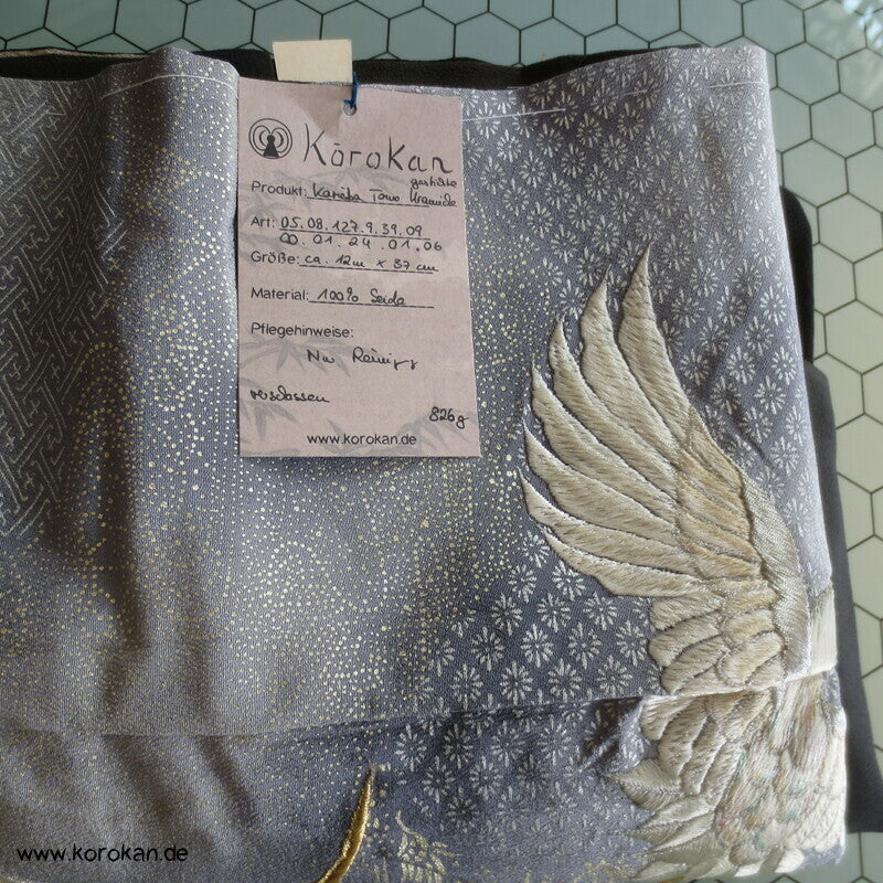 Tomesode, Kranichstickerei Golddruck, Seidencrepe Karieba
