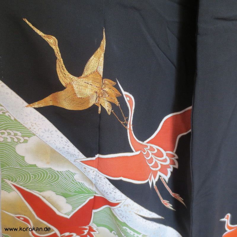 Kraniche, bestickt in Gold und Silber Tomesode Seiden Kimono