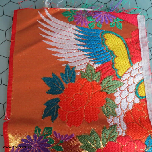 Blumen Araihari Uchikake Seidenbrokat Stoffrest