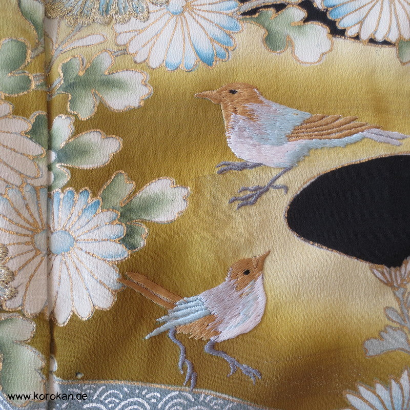 gestickte Vögel / Spatzen? Tomesode Seiden Kimono - antik