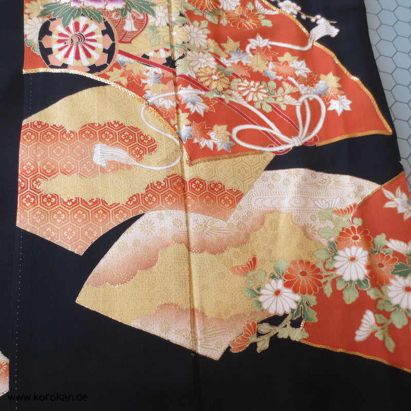 Blumen, Fächern, Goldstickerei Tomesode Seiden Kimono