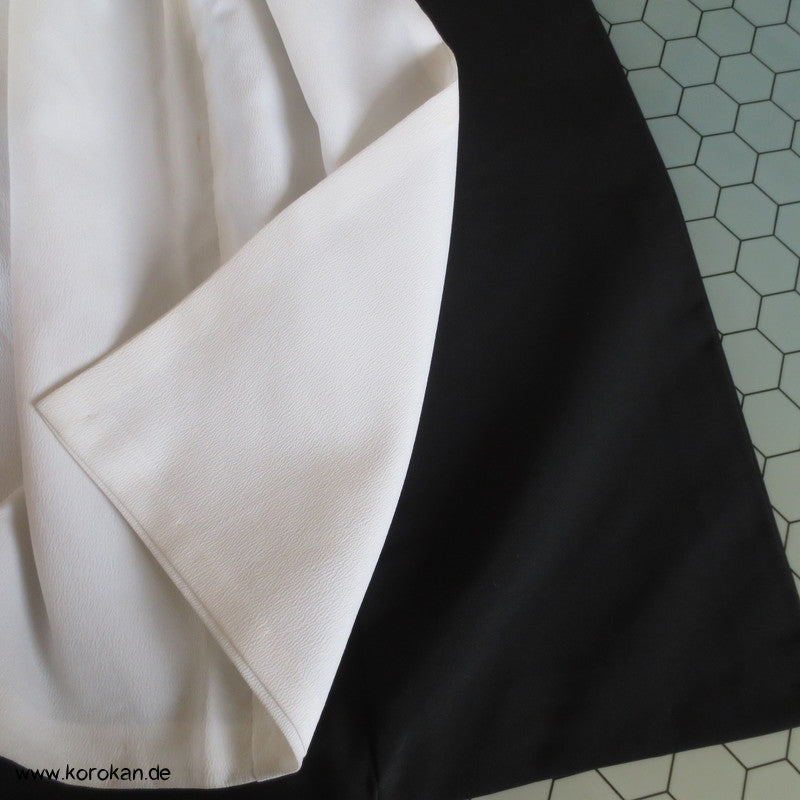 Kraniche gestickt in Gold und Silber Tomesode Kimono