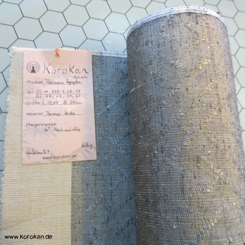 Sayagata mit Bokashi Farbverlauf Tsumugi Seide