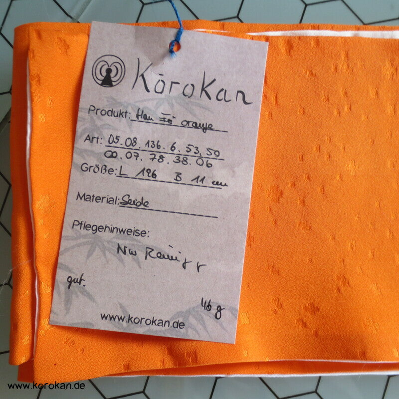 orangener HanEri, Seidendamast, weiß gefüttert