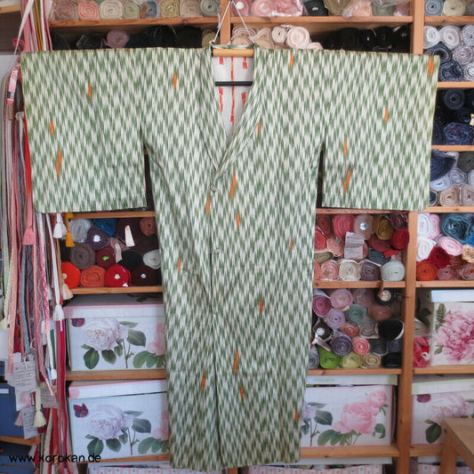 Pfeilmuster Kasuri Seide Michiyuki Japan Kimono Regenmantel