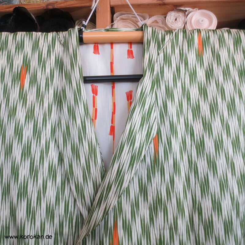 Pfeilmuster Kasuri Seide Michiyuki Japan Kimono Regenmantel