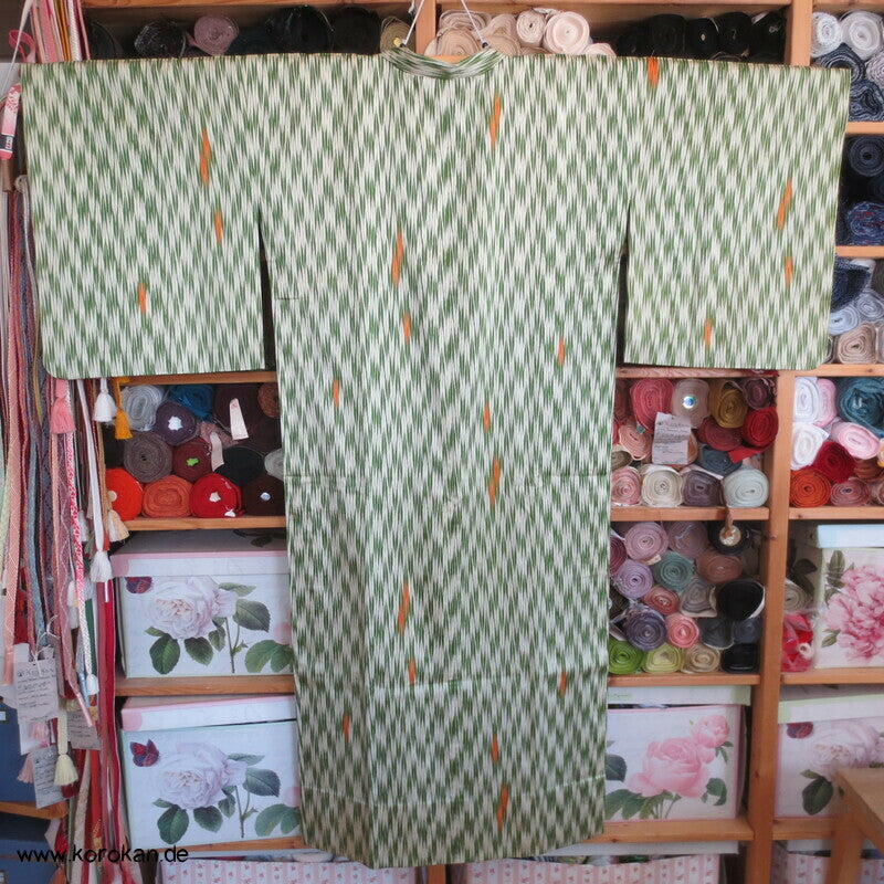 Pfeilmuster Kasuri Seide Michiyuki Japan Kimono Regenmantel