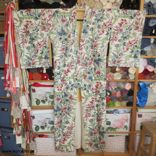 Japan Bingata Druck, Silber Seidencrepe Komon Kimono