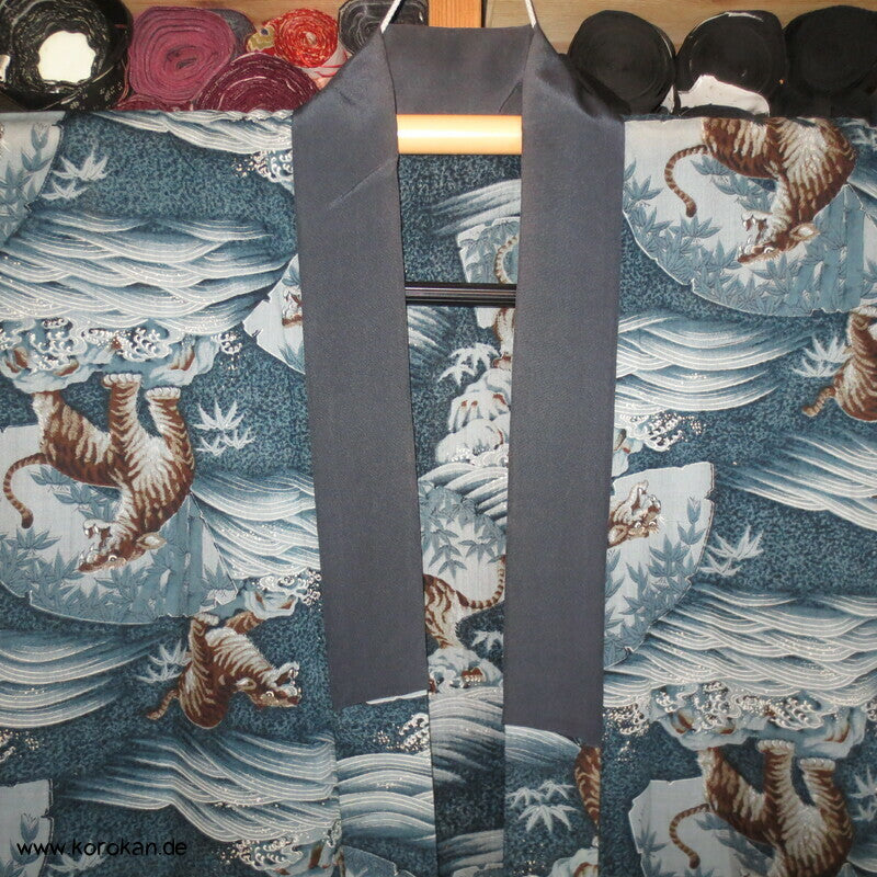 junge Tiger am Meer Wollmuslin, Juban Kimono