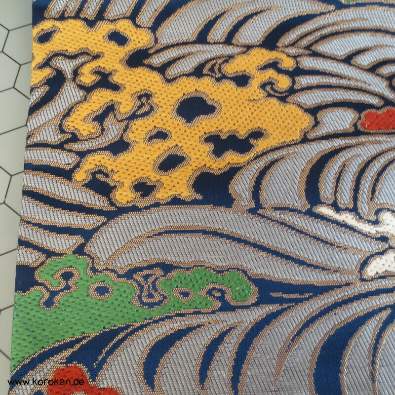 wilde bunte Wellen auf dunkelblau Nagoya Obi