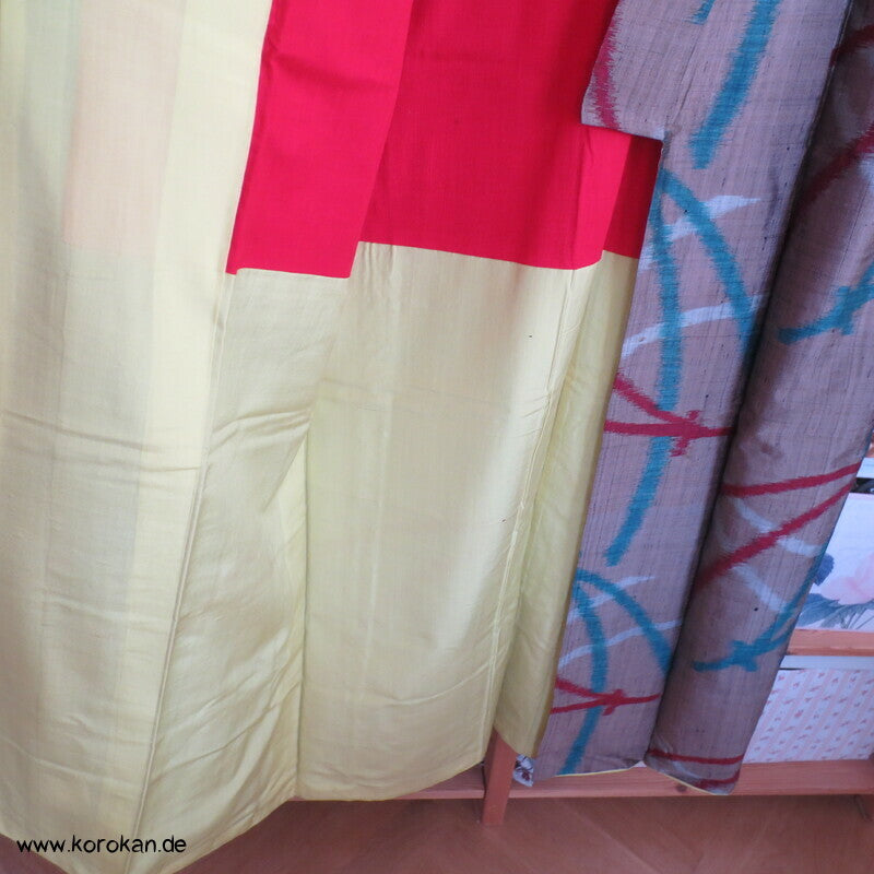 Meisen Komon Kimono mit riesigen Kiefernnadeln, antik