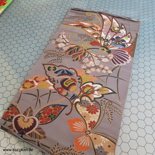 Schmetterlinge Seidenbrokat Musterpanel