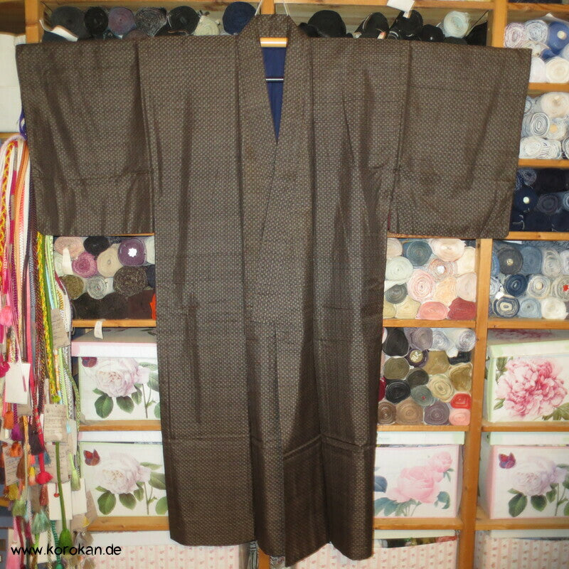 braunes Oshima Tsumugi Seide Kimono + Haori Ensemble