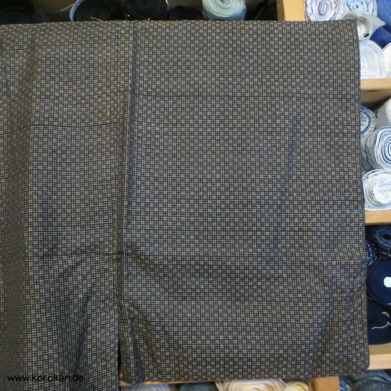 braunes Oshima Tsumugi Seide Kimono + Haori Ensemble
