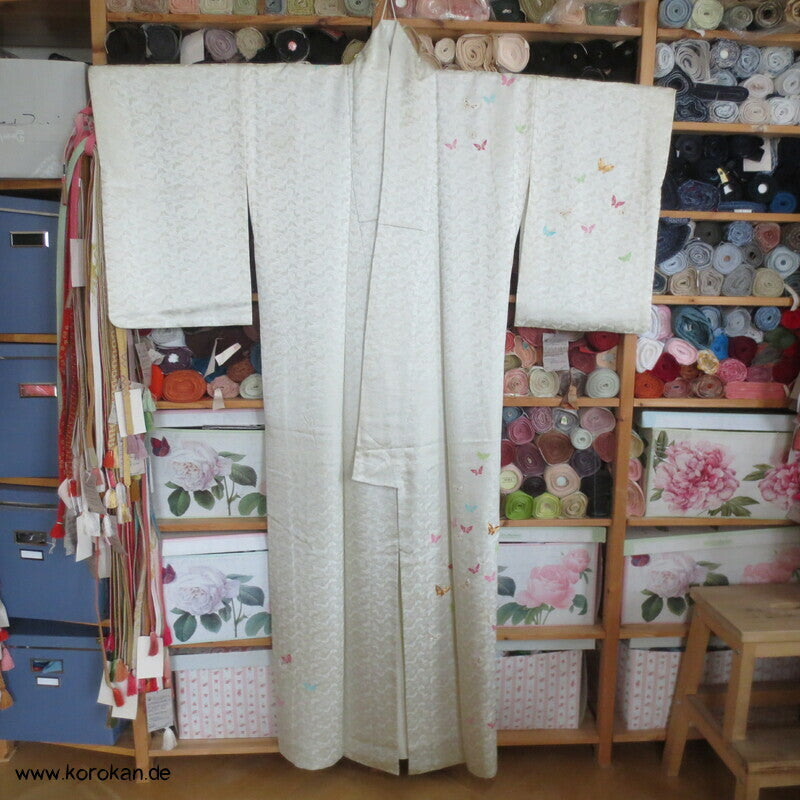 Schmetterlinge, gewebt, gemalt, gestickt Homongi Kimono Seidendamast