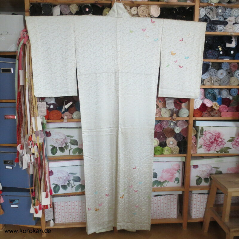 Schmetterlinge, gewebt, gemalt, gestickt Homongi Kimono Seidendamast