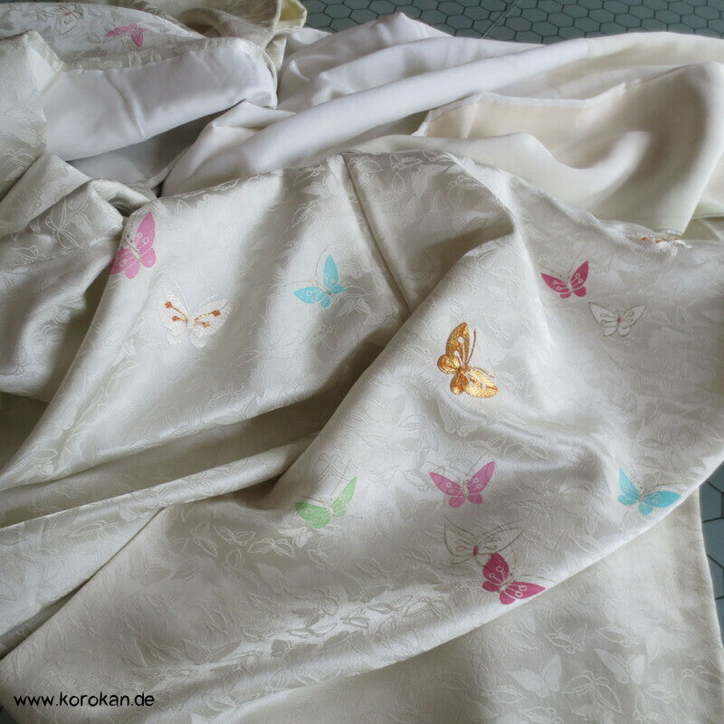 Schmetterlinge, gewebt, gemalt, gestickt Homongi Kimono Seidendamast