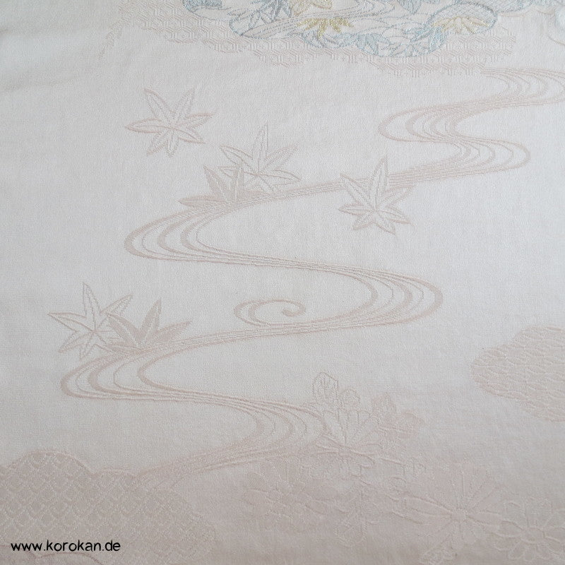 Himmelswolken Seidenjacquard, Lurex und Urushi, pastellfarben