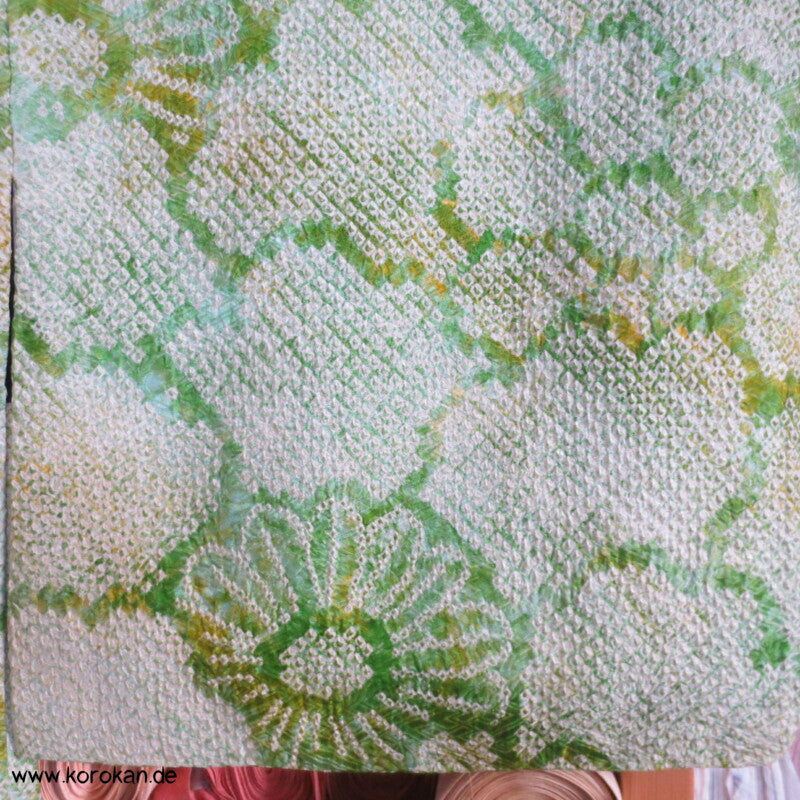 Full Shibori hellgrüne Blüten Seidendamast Haori Kimonojacke mit Himo
