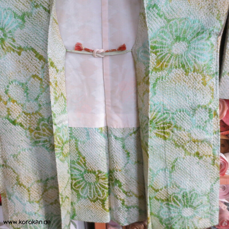 Full Shibori hellgrüne Blüten Seidendamast Haori Kimonojacke mit Himo