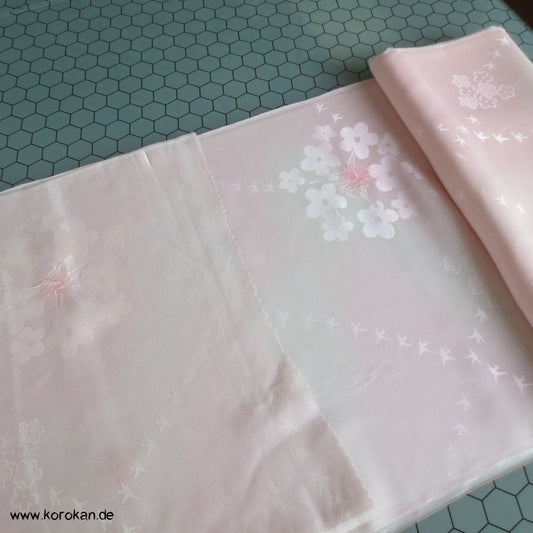 Kraniche mit Shibori Juban Futterseide