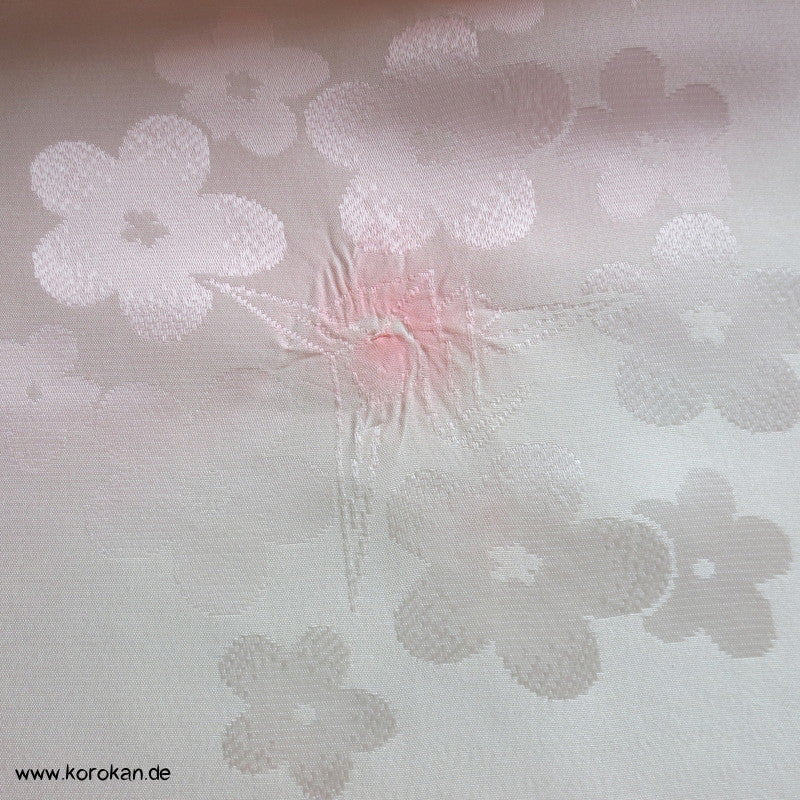 Kraniche mit Shibori Juban Futterseide