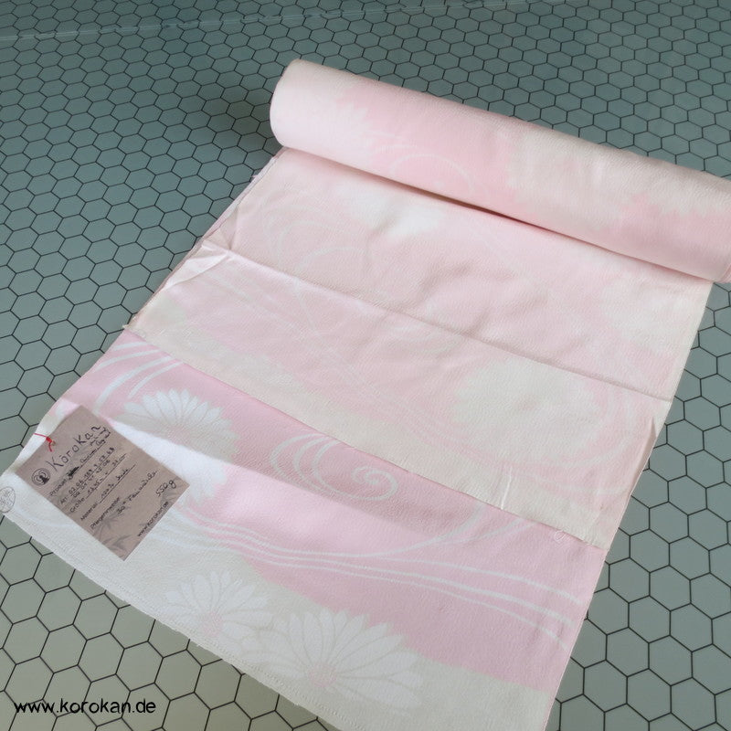zarter Blütendruck Kimono Seide