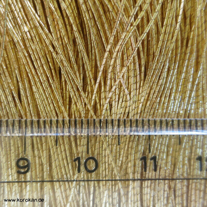 blassgoldenes Seidengoldgarn aus japanischer Obi Werkstatt