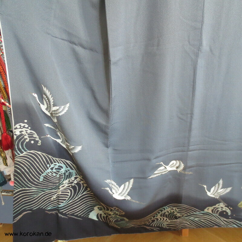 Kraniche über Wellen japanischer Iro Tomesode Seidencrepe Kimono